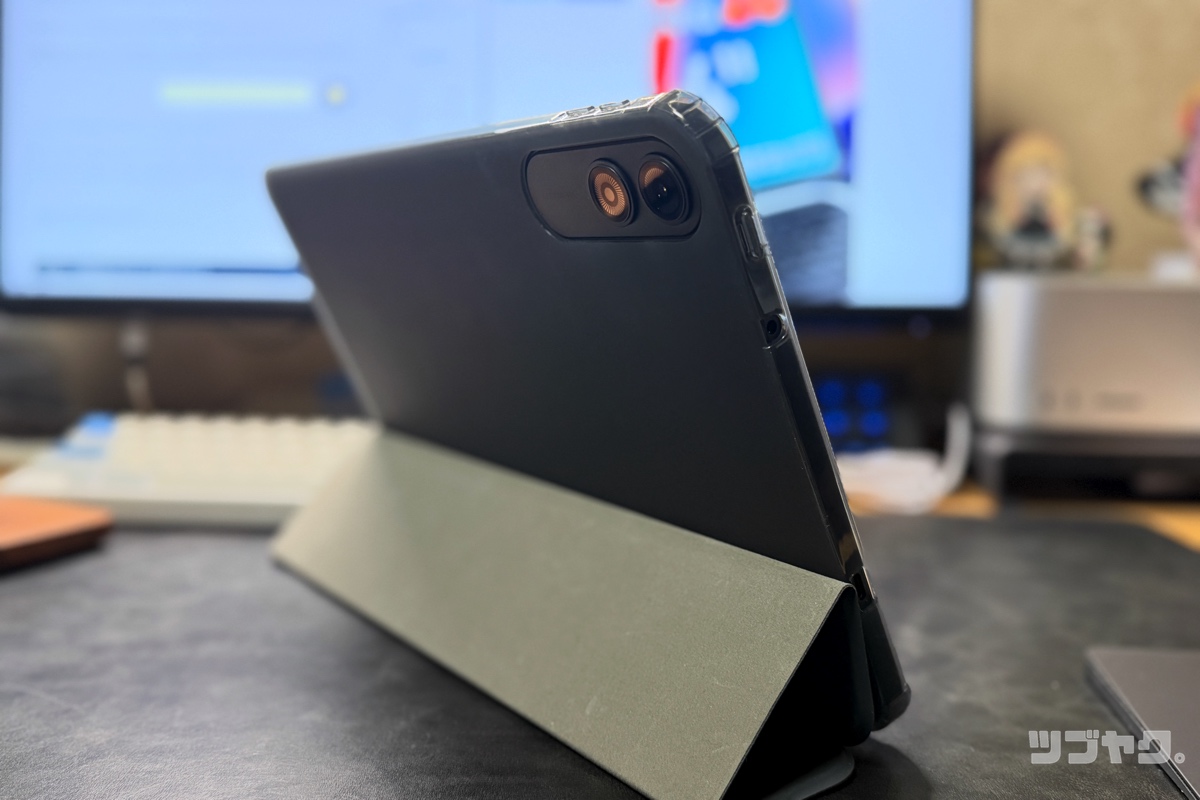 付属のケーススタンド