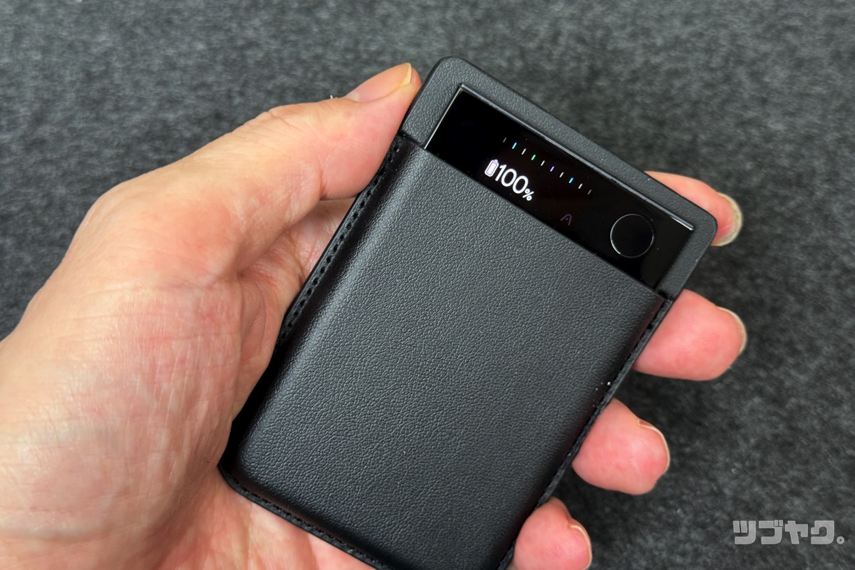 高精細AMOLEDディスプレイ